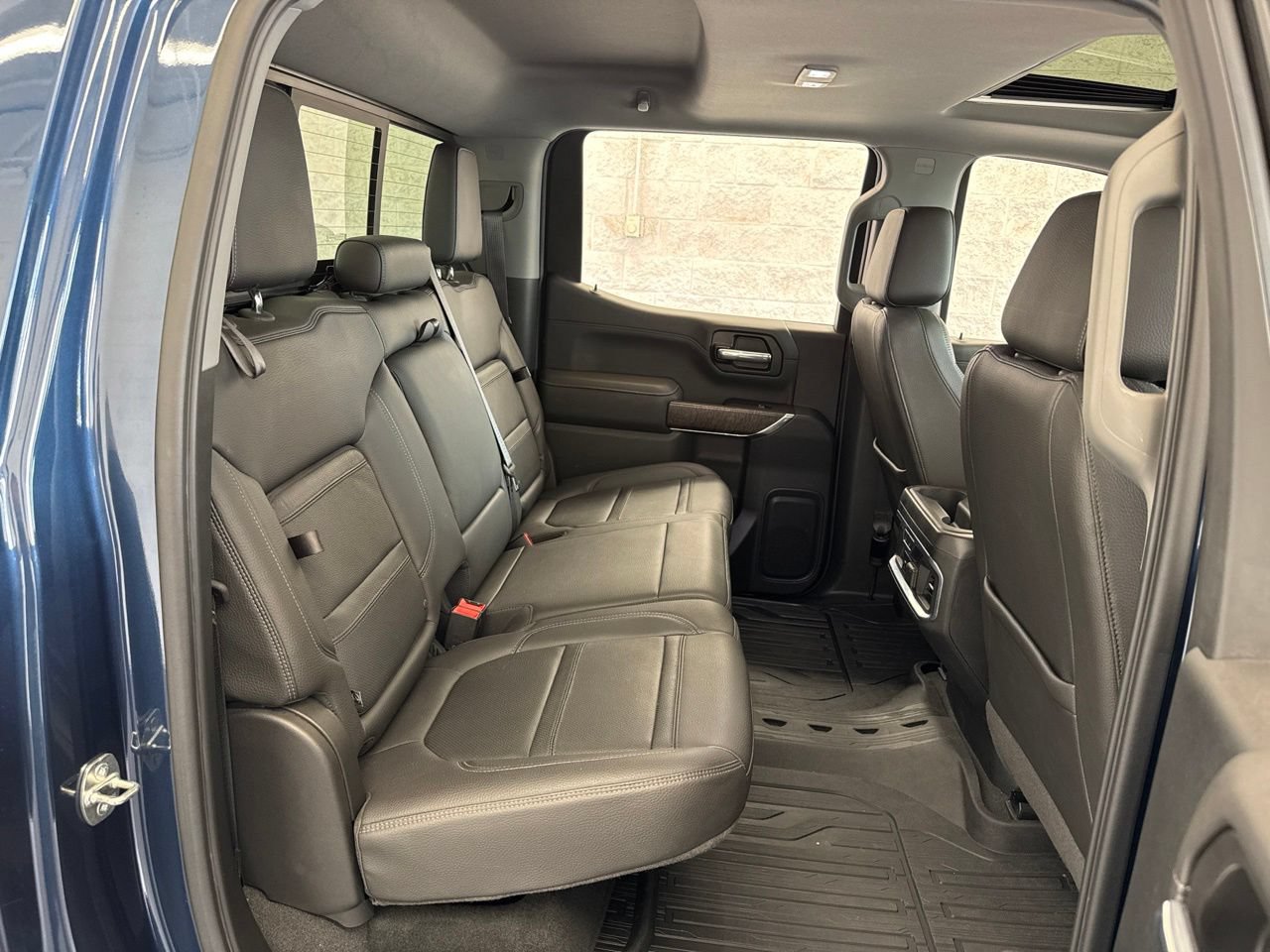 Used 2019 GMC Sierra 1500 Denali w/ Denali Ultimate Package AWD/4WD image 45