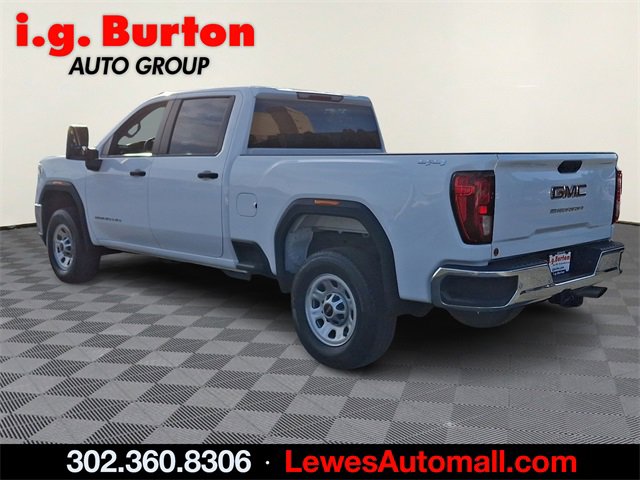 Used 2023 GMC Sierra 2500 Pro w/ Convenience Package image 4