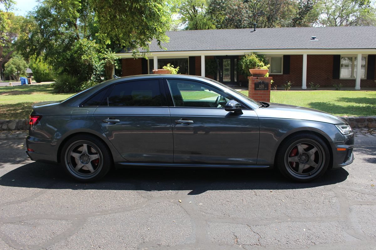 Used 2019 Audi S4 Premium Plus w/ Premium Plus Package AWD/4WD image 3