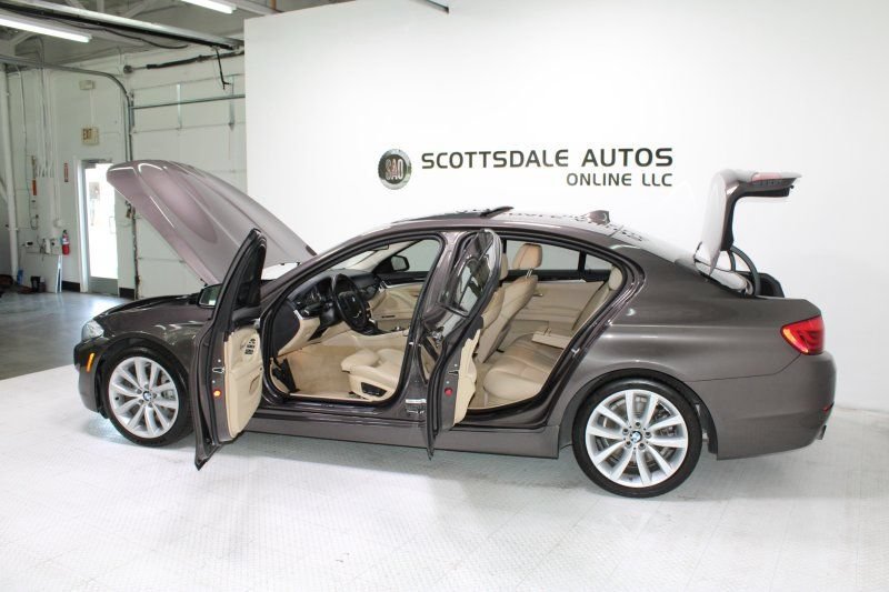 Used 2011 BMW 535i Sedan w/ Active Ventilated Seat Pkg RWD image 17