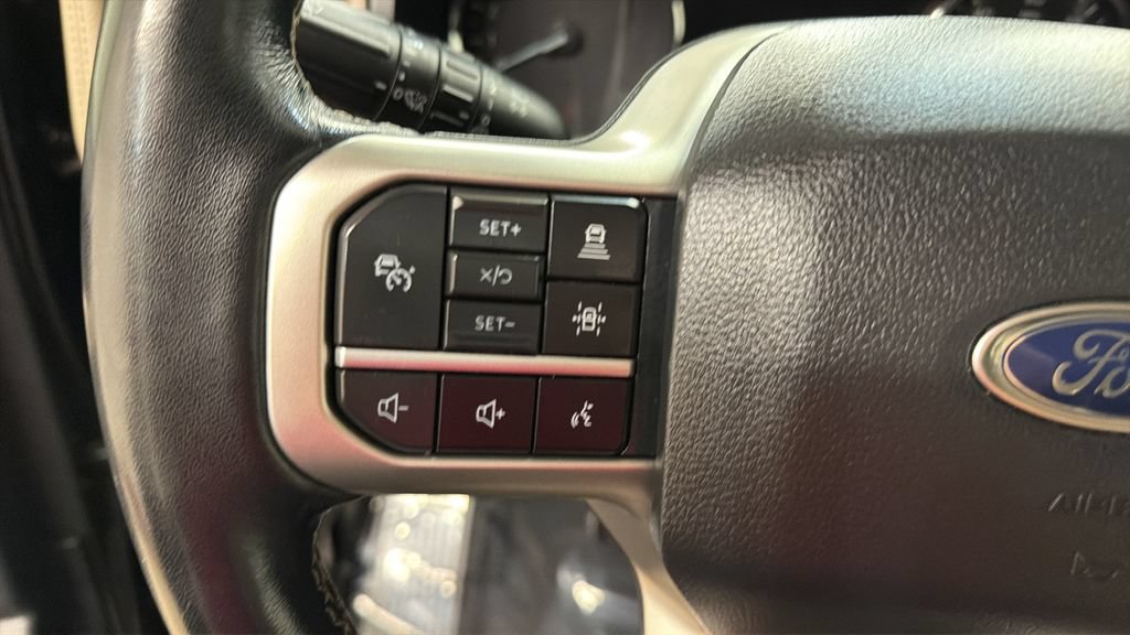 Used 2024 Ford Expedition Limited AWD/4WD image 19