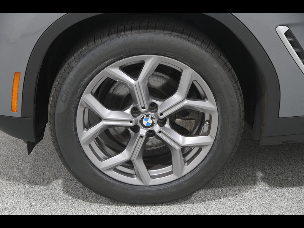 Used 2024 BMW X3 xDrive30i w/ Premium Package AWD/4WD image 23