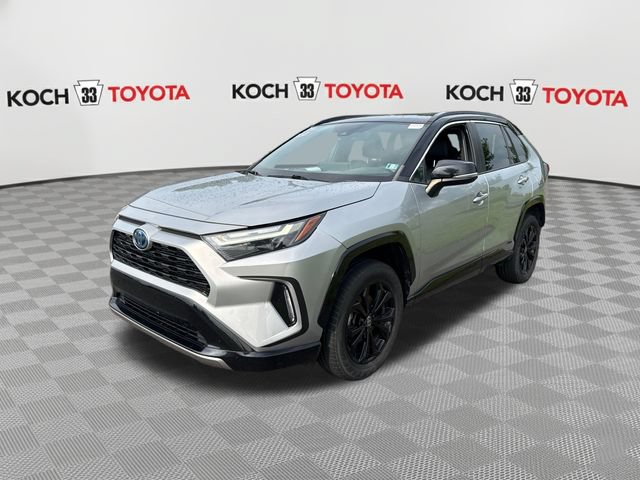 Used 2022 Toyota RAV4 XSE w/ XSE Grade Weather Package AWD/4WD image 3