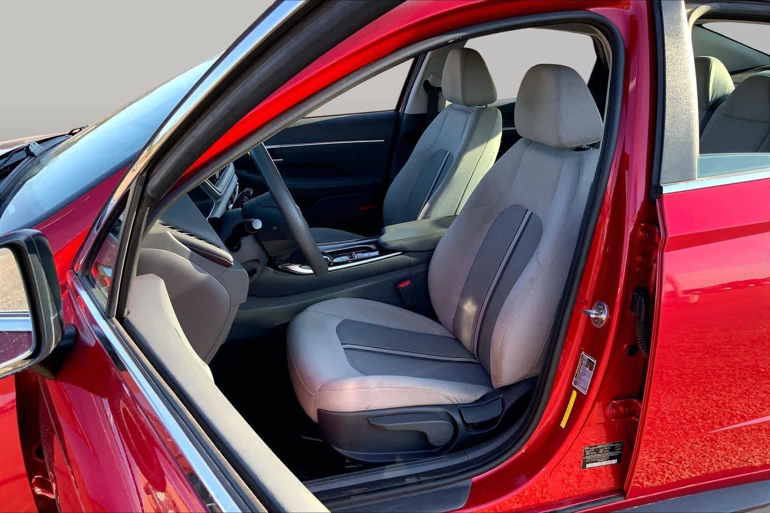 Used 2021 Hyundai Sonata SE FWD image 7