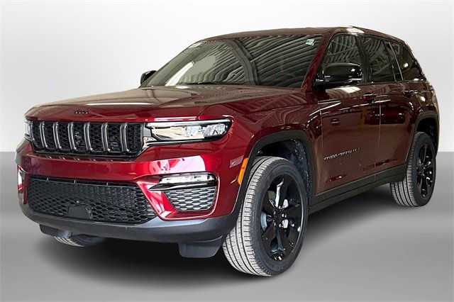 New 2025 Jeep Grand Cherokee Limited w/ Black Appearance Package image 2