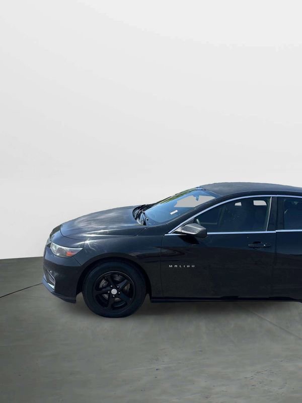 Used 2017 Chevrolet Malibu LS image 17