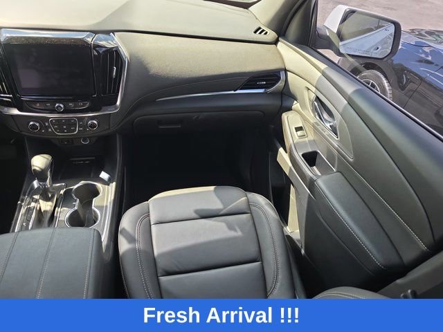 Used 2023 Chevrolet Traverse LT FWD image 24