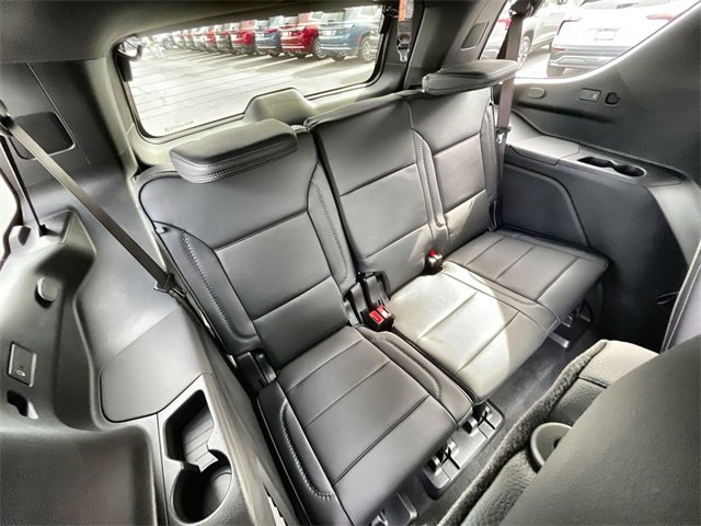 New 2026 GMC Yukon Denali w/ Sun & Power Step Package image 28