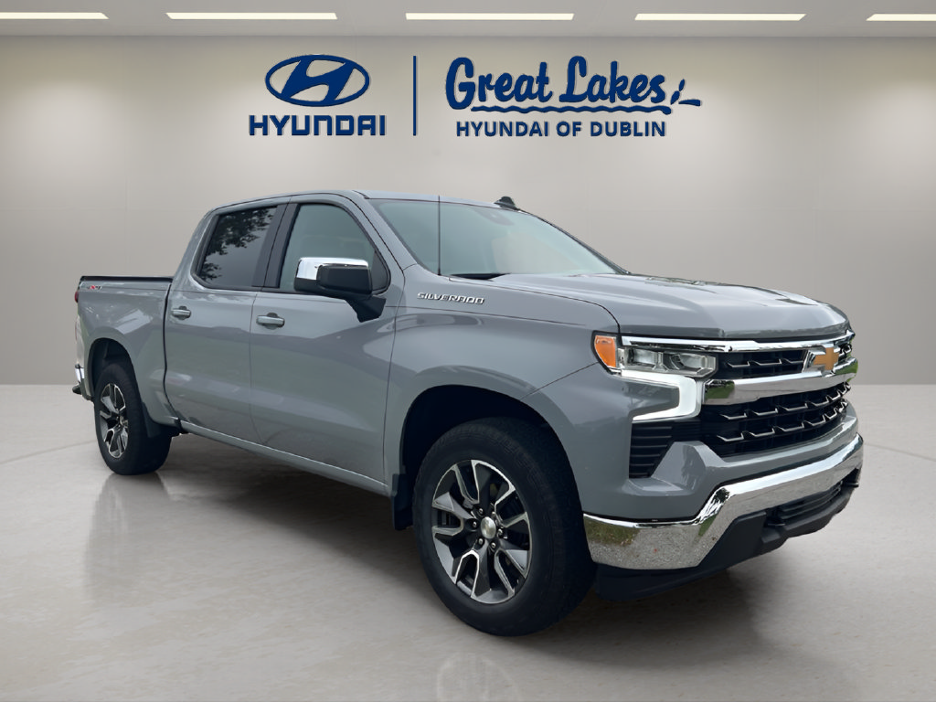 Used 2024 Chevrolet Silverado 1500 LT AWD/4WD image 7