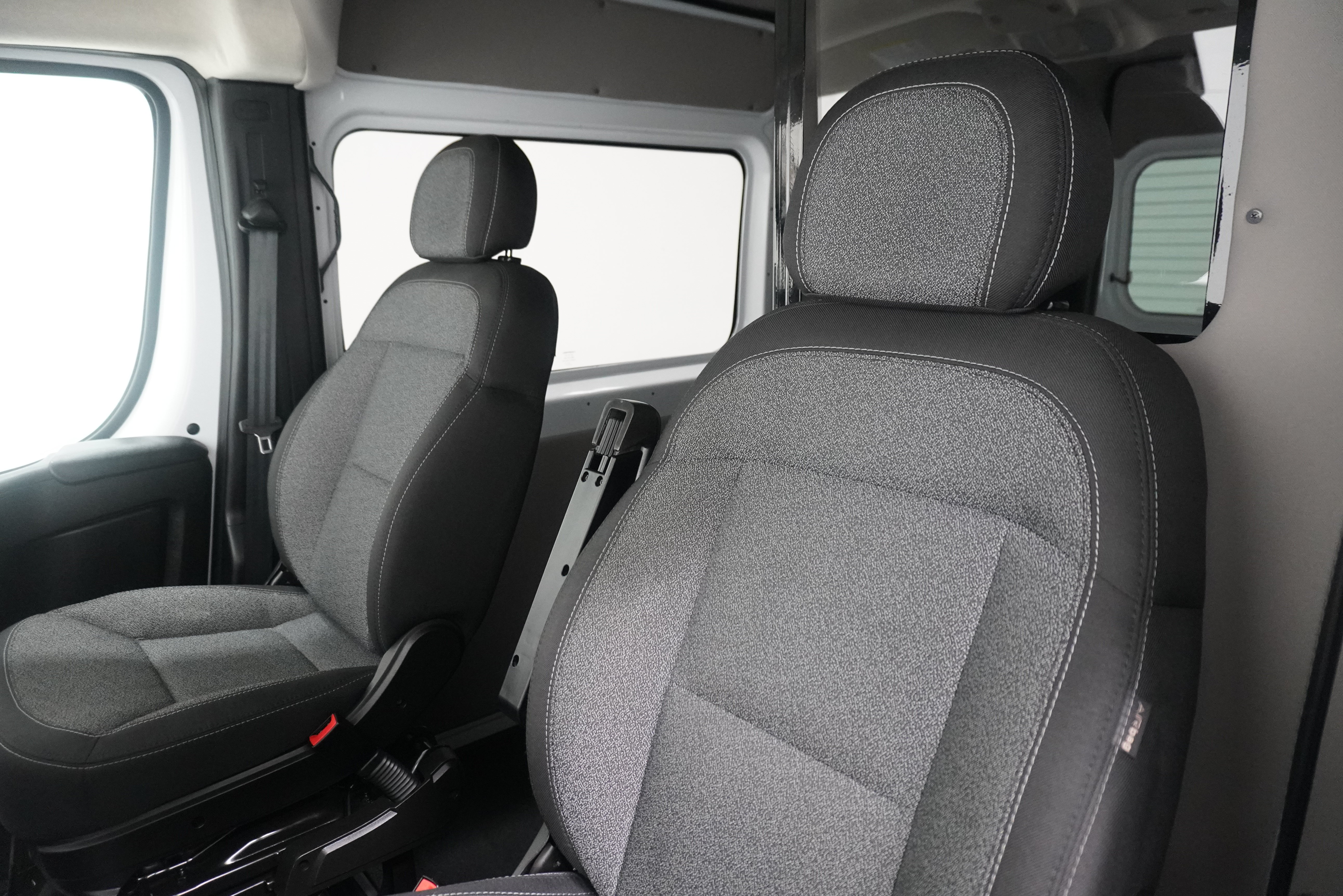Used 2023 RAM ProMaster 1500 FWD image 9