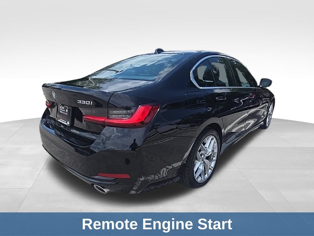 Used 2025 BMW 330i xDrive Sedan AWD/4WD image 5