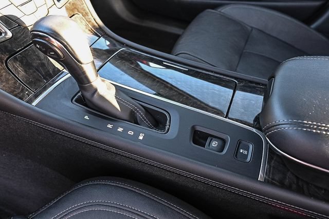 Used 2015 Buick LaCrosse Premium w/ Driver Confidence Package #1 FWD image 21