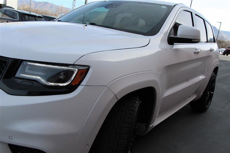 Used 2017 Jeep Grand Cherokee SRT image 42