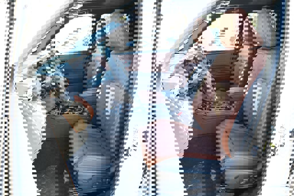 New 2026 Subaru Outback Touring XT image 10