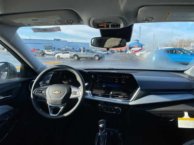 New 2026 Chevrolet Trax LT w/ Driver Confidence Package image 9