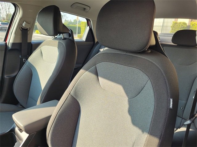 Used 2025 Kia K4 LXS image 12
