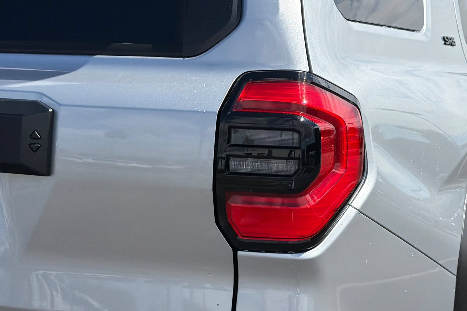 New 2026 Toyota 4Runner SR5 AWD/4WD image 32
