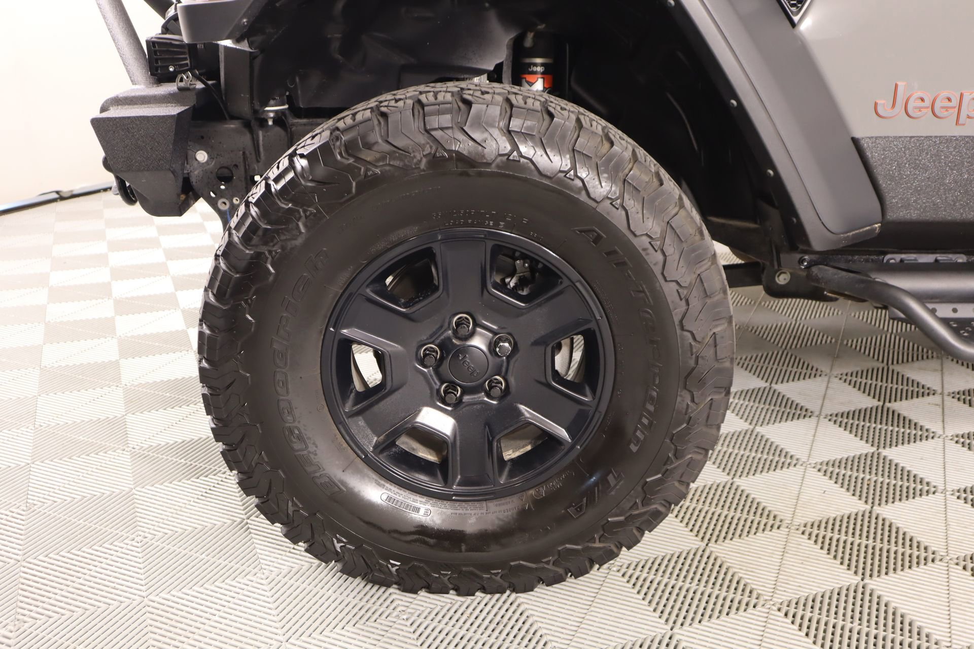 Used 2023 Jeep Gladiator Mojave w/ LED Lighting Group image 17