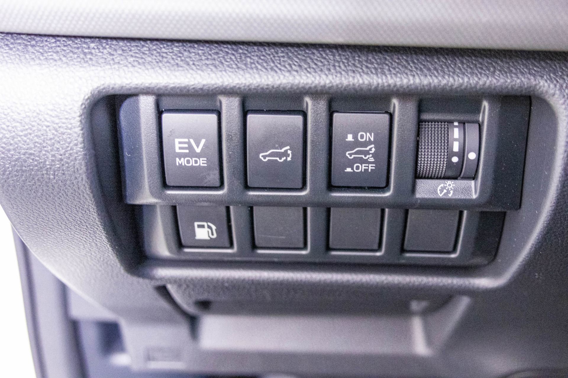 Used 2025 Subaru Forester Sport image 19