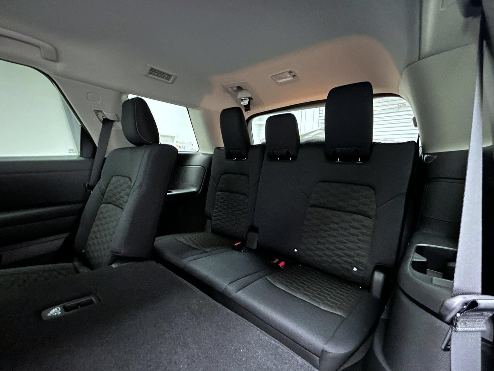 New 2026 Nissan Pathfinder SV w/ Cargo Package AWD/4WD image 19