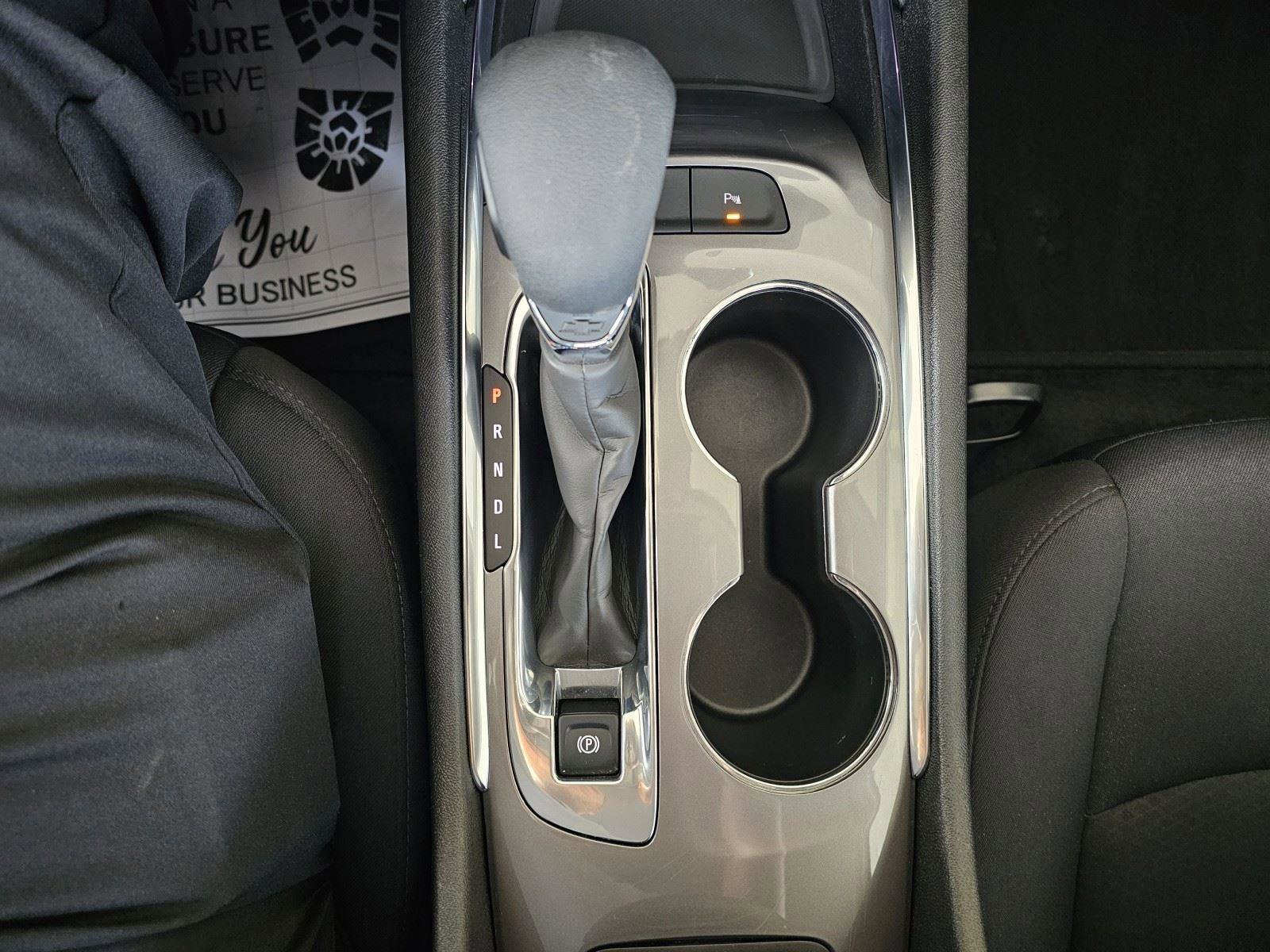 Used 2024 Chevrolet Malibu LT image 25