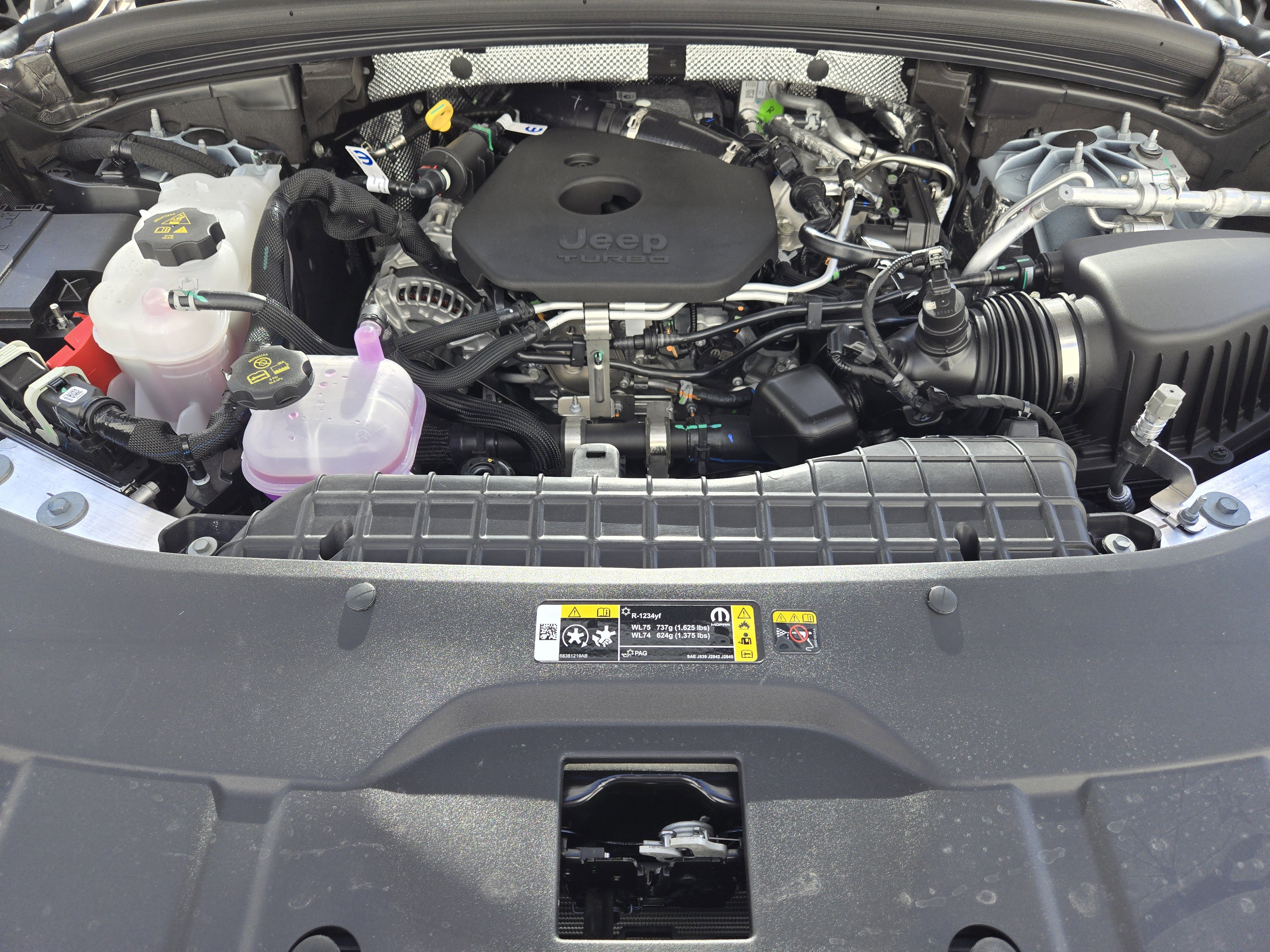 New 2026 Jeep Grand Cherokee Altitude image 23