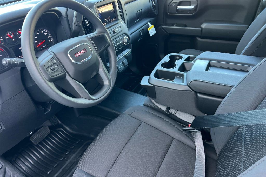 New 2026 GMC Sierra 1500 Pro w/ Pro Value Package AWD/4WD image 7