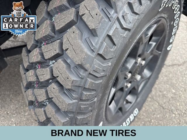 Used 2023 Jeep Wrangler Unlimited w/ Cold Weather Group image 9