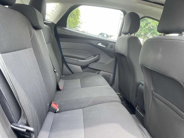 Used 2018 Ford Focus SEL FWD image 19