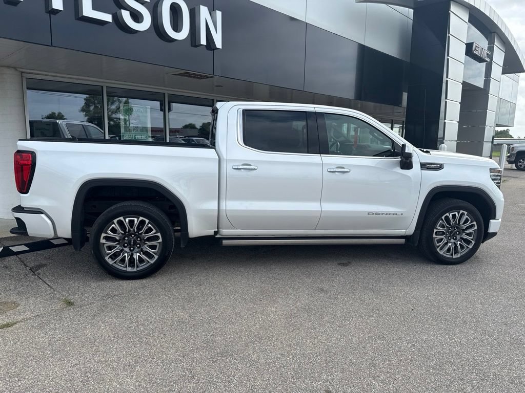 Used 2024 GMC Sierra 1500 Denali Ultimate AWD/4WD image 5