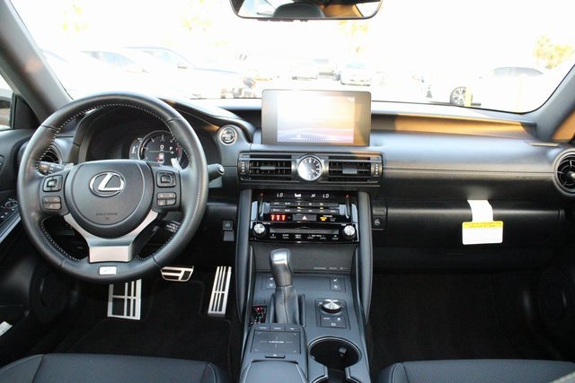 Certified 2025 Lexus IS 350 F Sport image 10