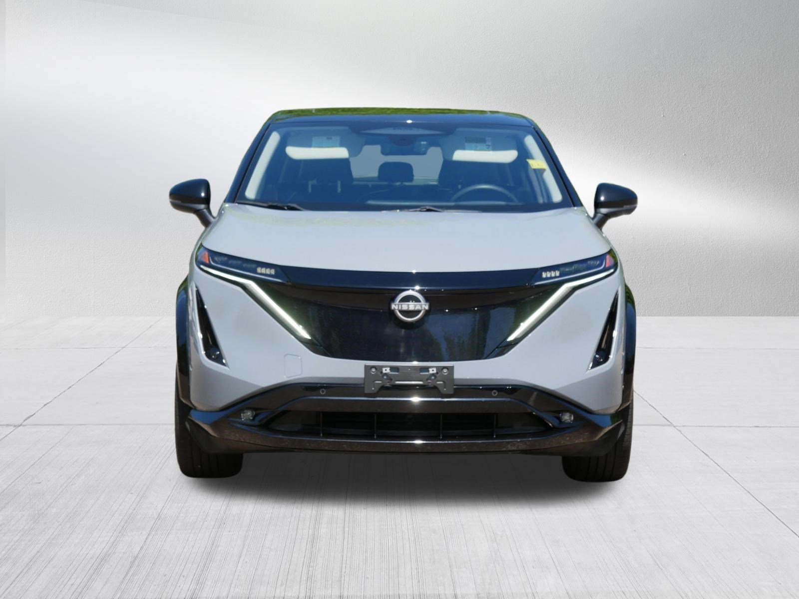 Certified 2024 Nissan Ariya AWD image 2