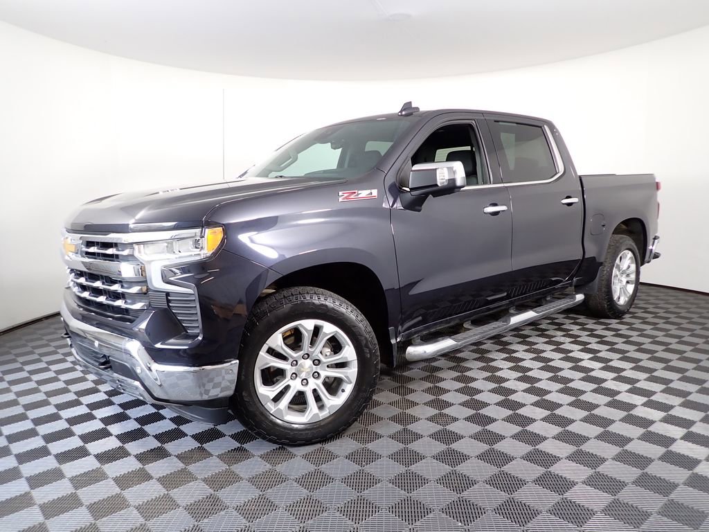 Used 2022 Chevrolet Silverado 1500 LTZ w/ LTZ Premium Package image 15