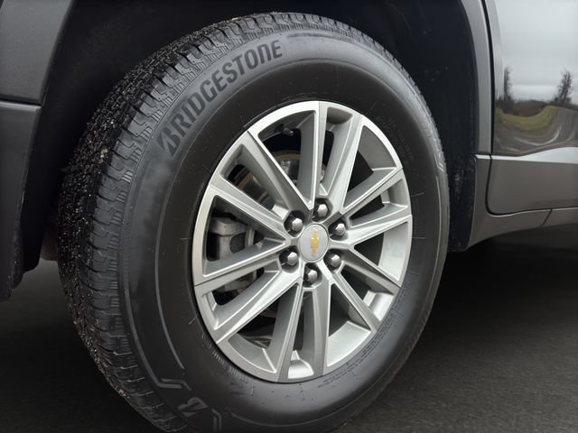 Used 2023 Chevrolet Traverse LT AWD/4WD image 23