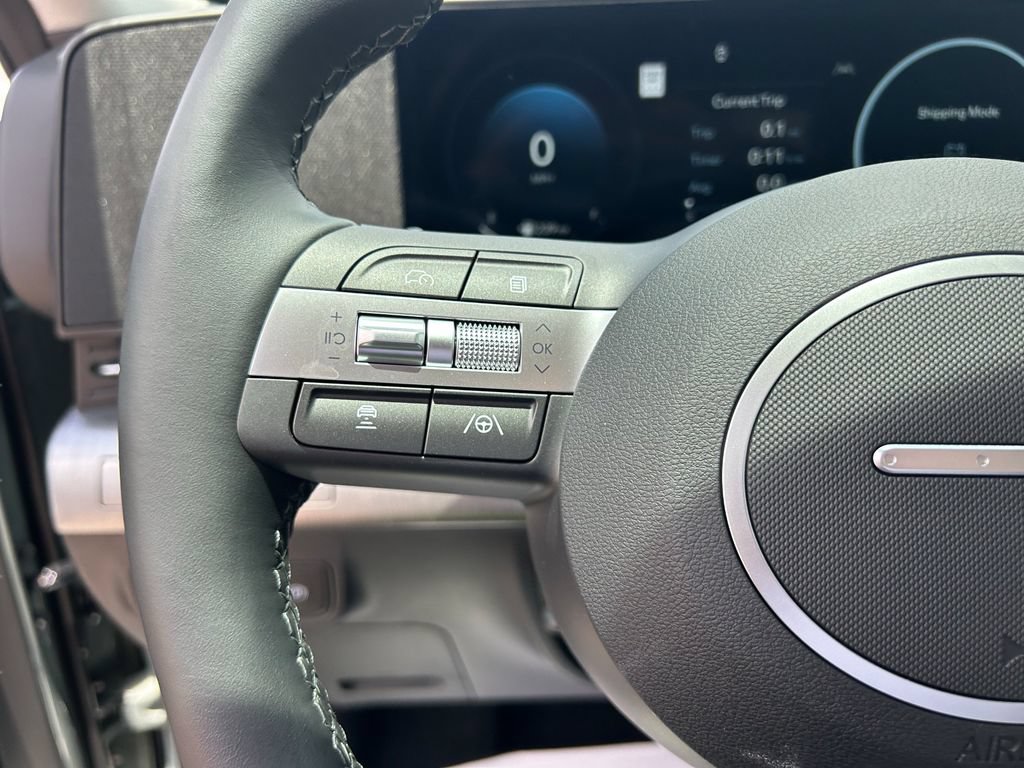 New 2026 Hyundai Kona Limited FWD image 32