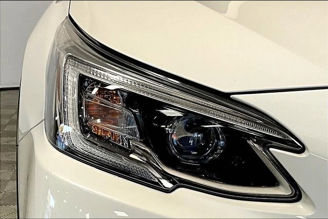 Used 2022 Subaru Outback Touring image 28