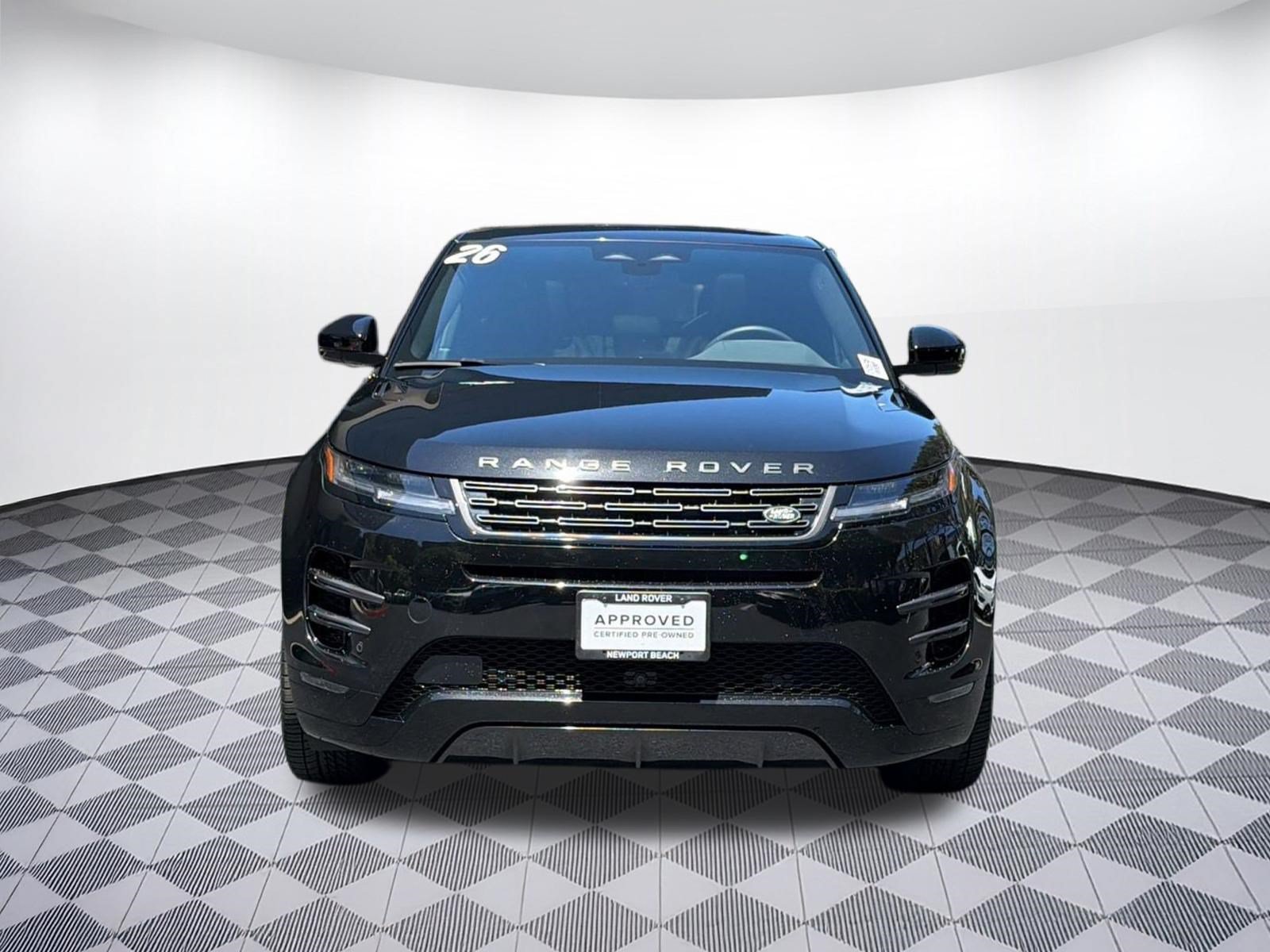 Used 2026 Land Rover Range Rover Evoque Dynamic SE AWD/4WD image 6