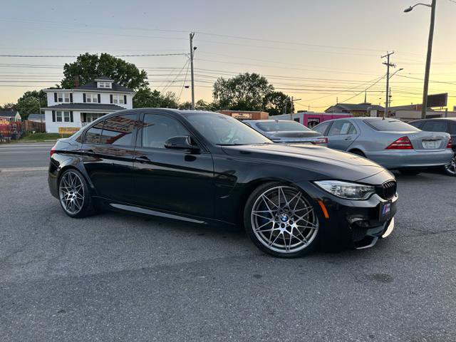 Used 2017 BMW M3 RWD image 2