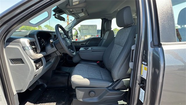 New 2023 Ford F350 XL w/ XL Driver Assist Package image 32