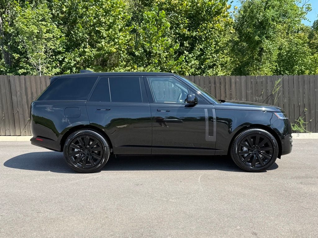 New 2026 Land Rover Range Rover SE AWD/4WD image 7