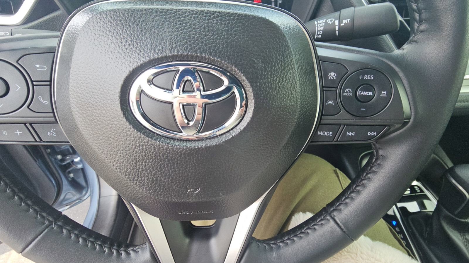 Certified 2025 Toyota Corolla SE image 11