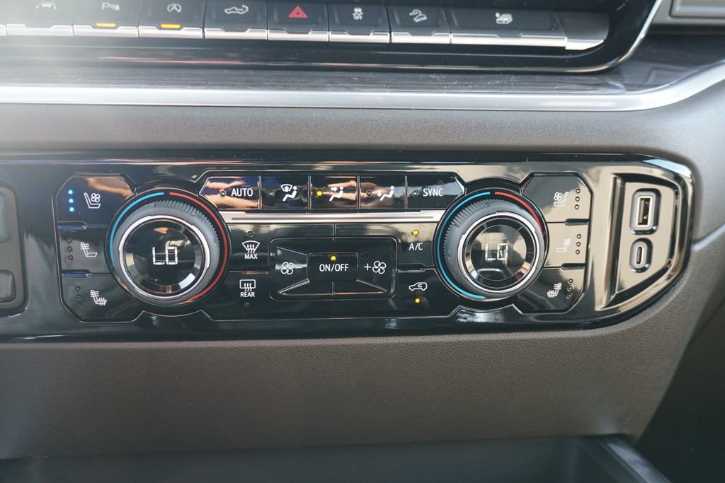 New 2026 Chevrolet Silverado 1500 LTZ w/ LTZ Premium Package image 36