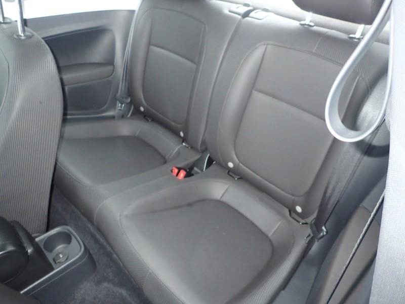 Used 2013 Volkswagen Beetle TDI FWD image 10