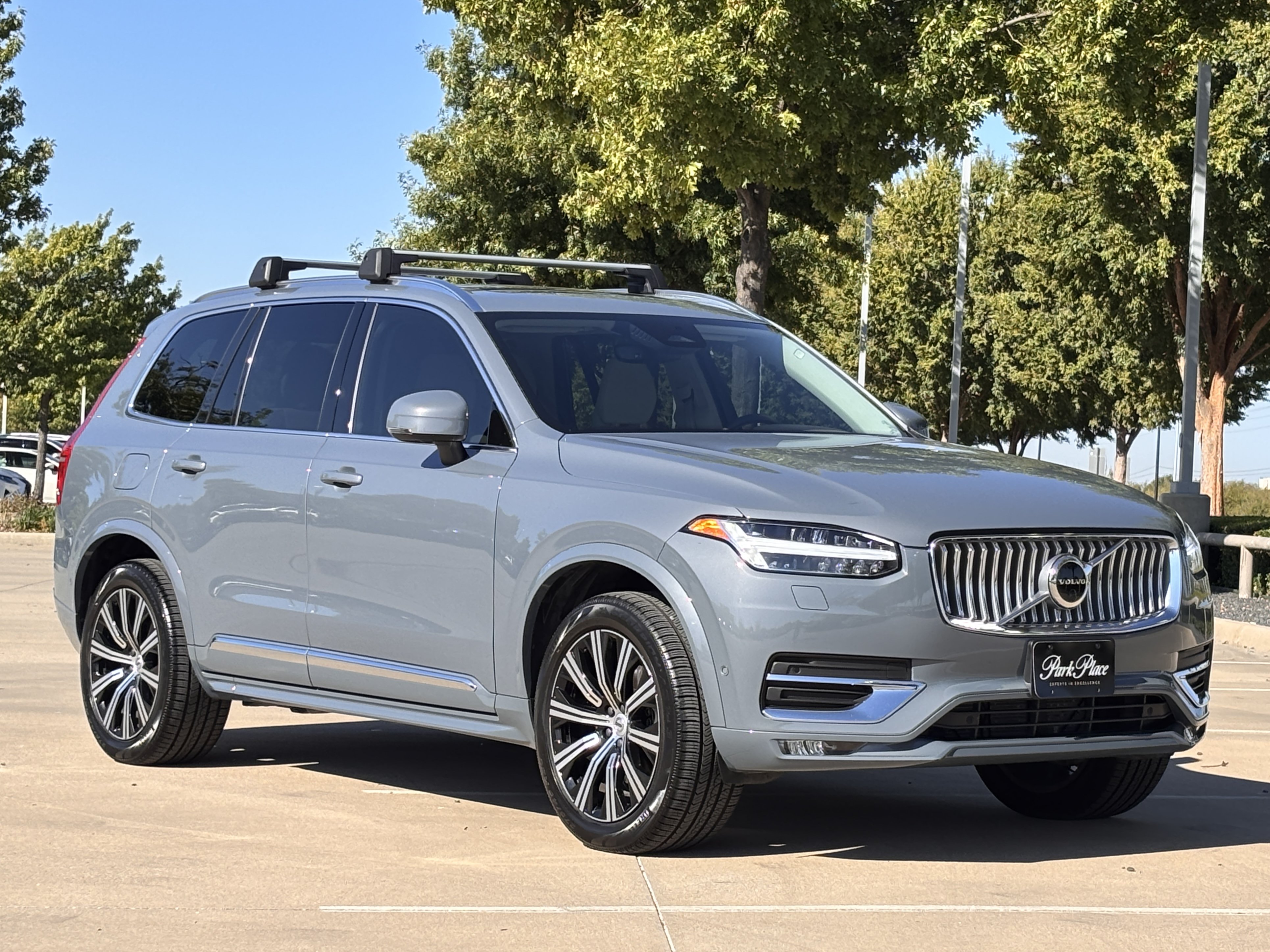 Used 2023 Volvo XC90 B6 Plus w/ Protection Package Premier AWD/4WD image 7