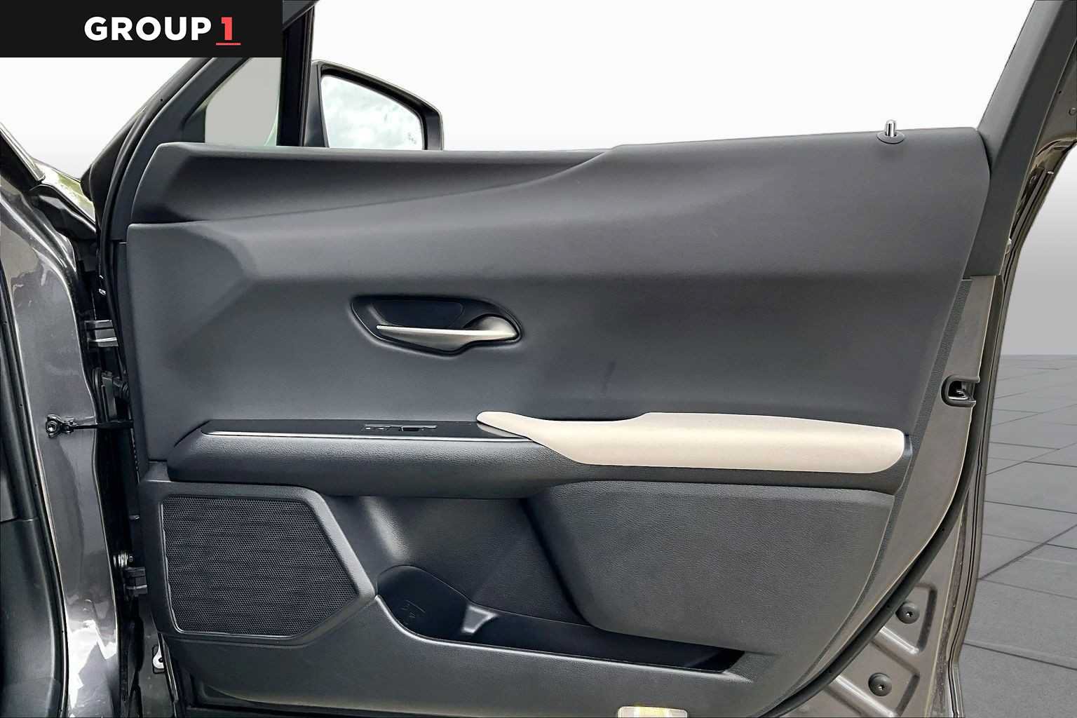 Certified 2026 Lexus UX 300h FWD w/ Cold Area Package image 20
