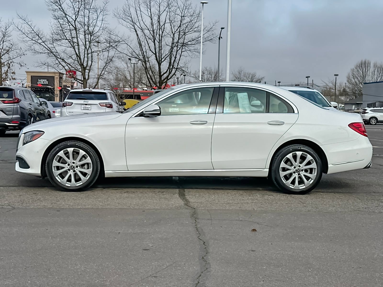 Used 2018 Mercedes-Benz E 300 4MATIC image 7