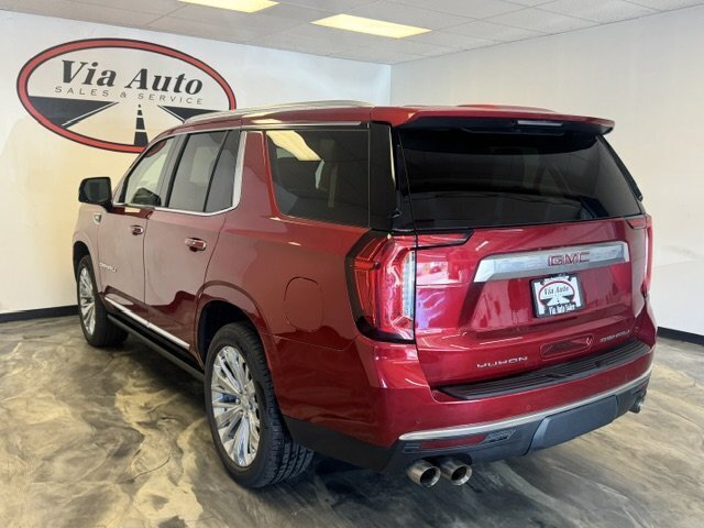 Used 2021 GMC Yukon Denali w/ Denali Ultimate Package AWD/4WD image 10