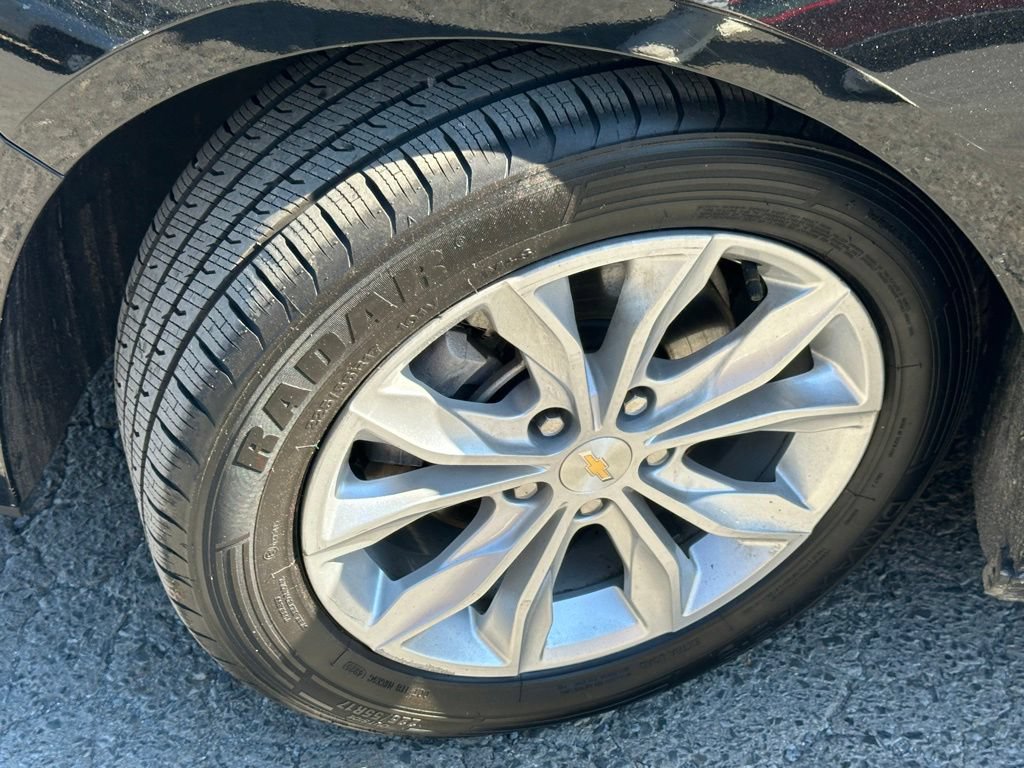 Used 2024 Chevrolet Malibu LT FWD image 38