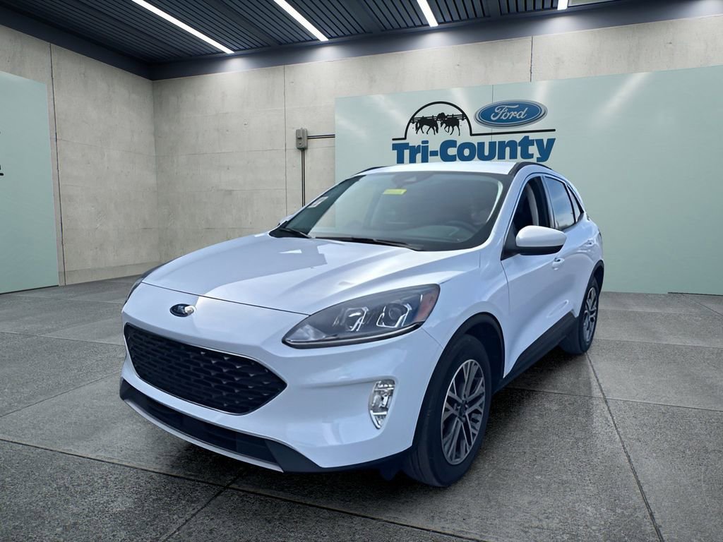 Used 2022 Ford Escape SEL image 3