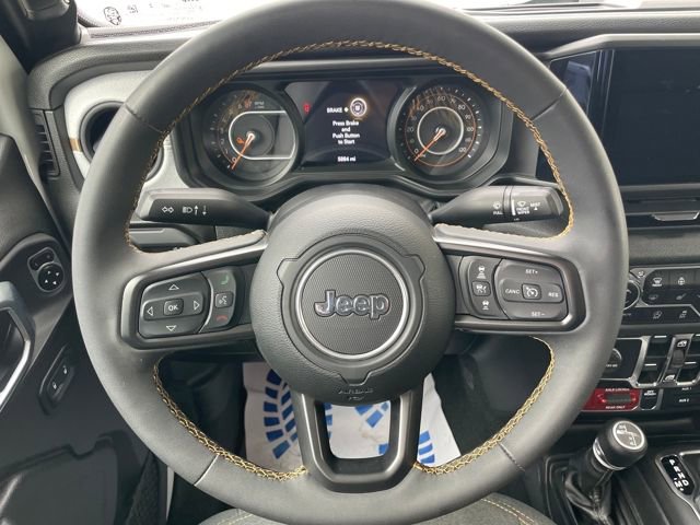Used 2024 Jeep Gladiator Sport image 13